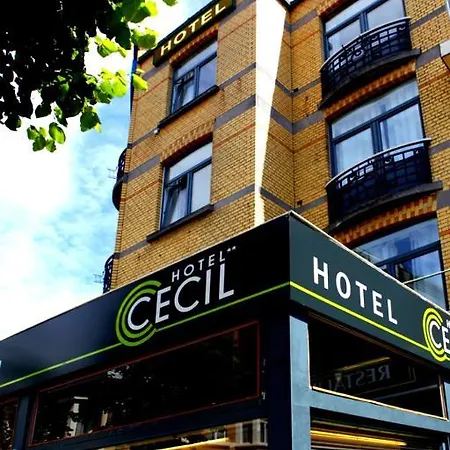 Cecil Hotel 2*