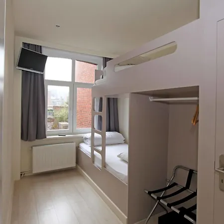 Cecil Hotel De Panne